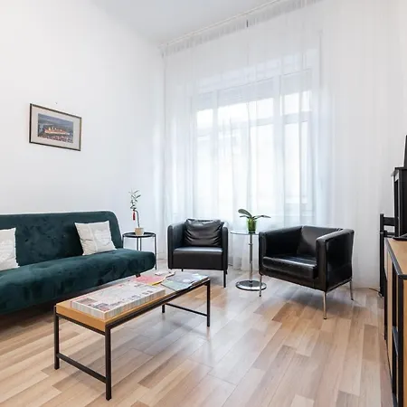 Appartement Delta Curve Boedapest